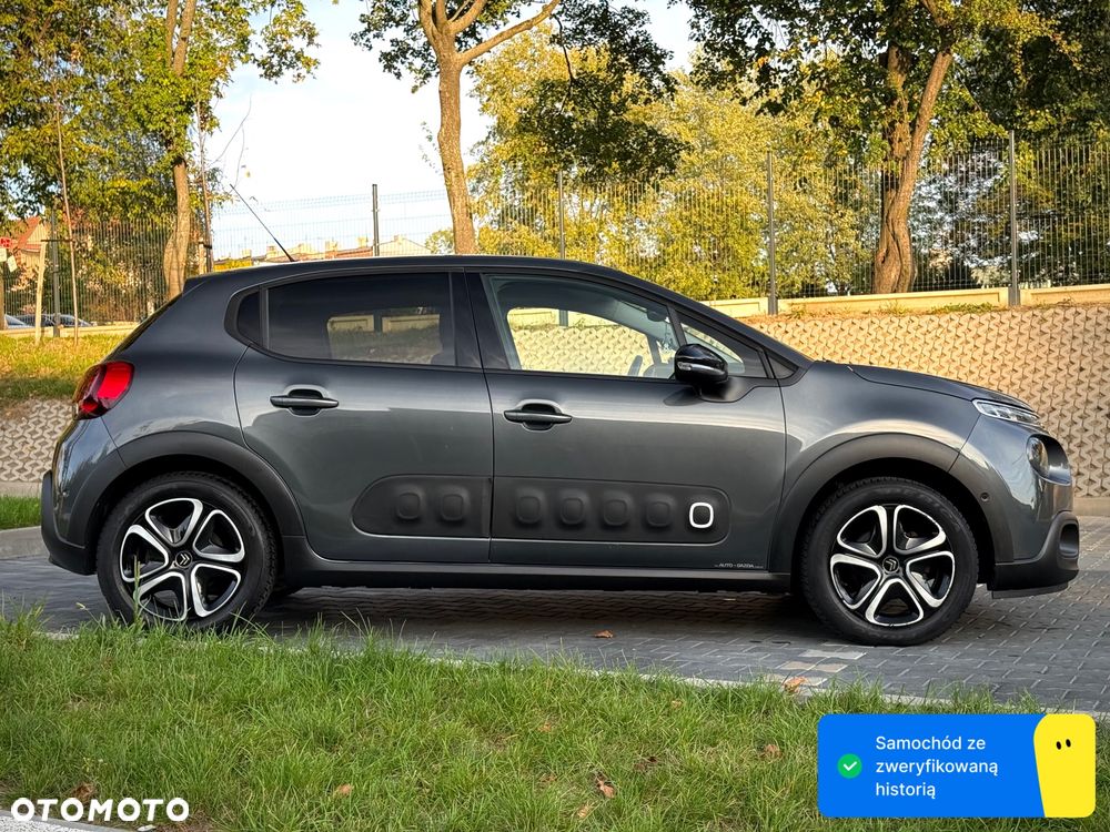 Citroën C3 1.2 PureTech Shine S&S - 9