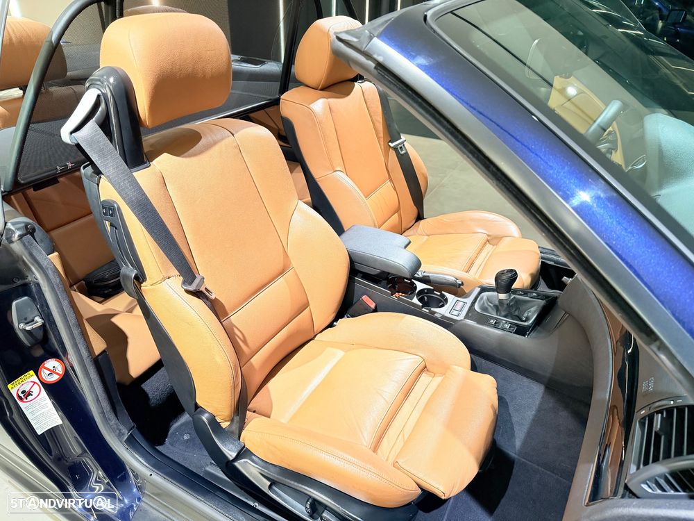 BMW 318 Ci Edition Sport - 30