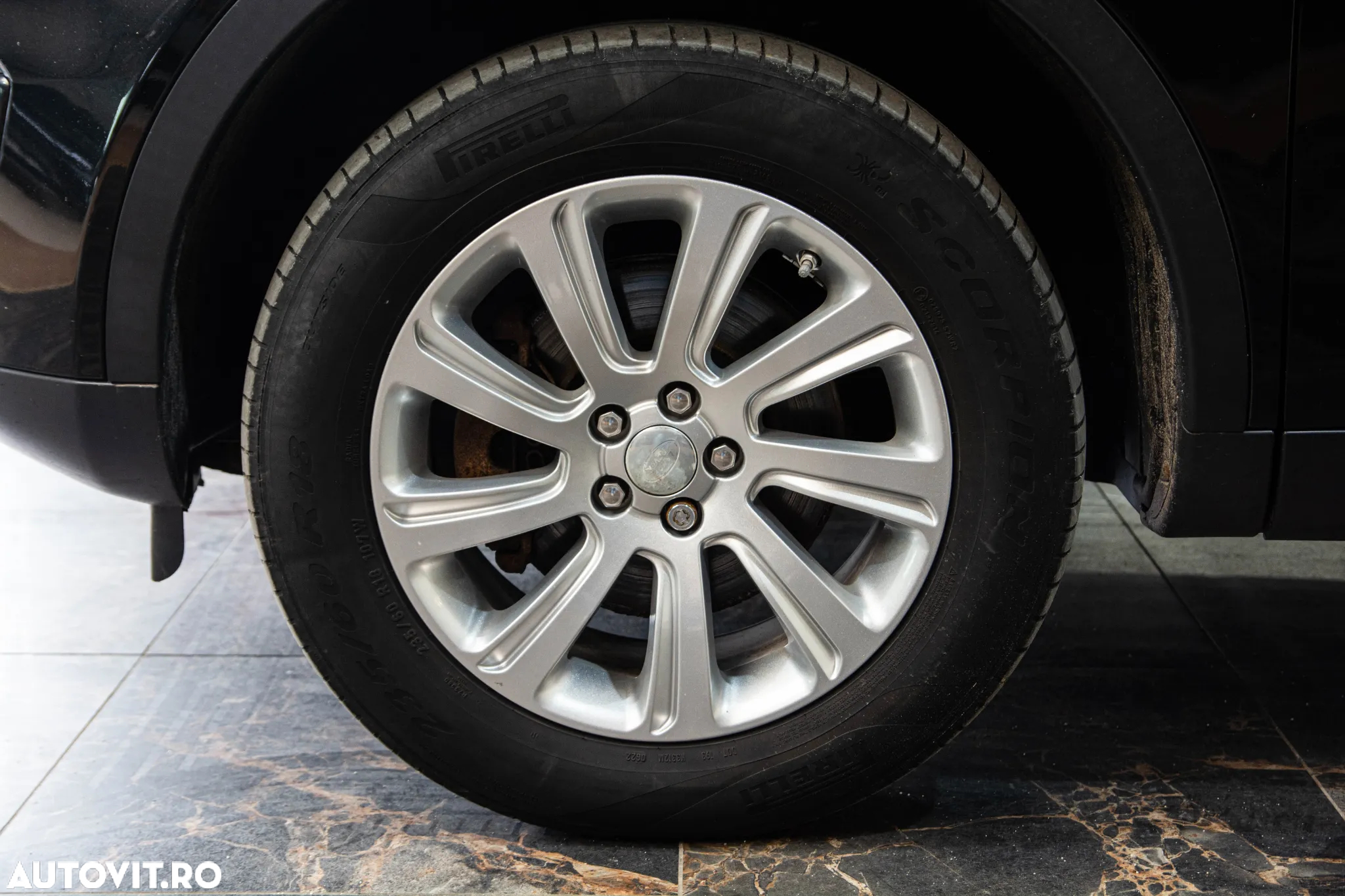 Land Rover Discovery Sport 2.0 l TD4 HSE Aut. - 9