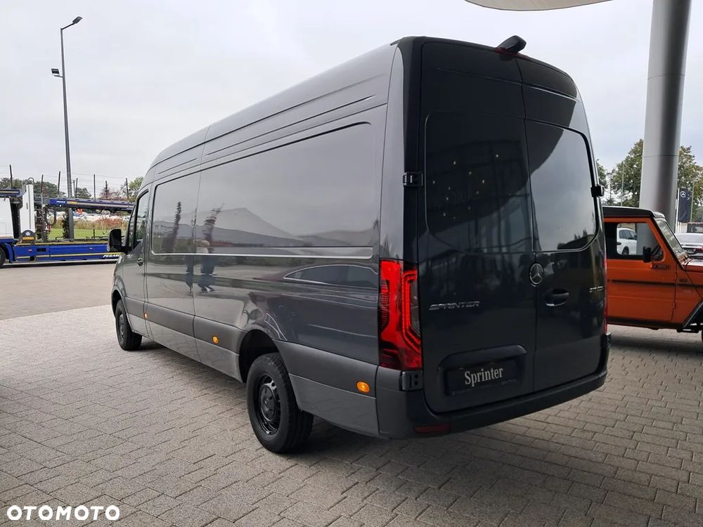 Mercedes-Benz Sprinter - 8