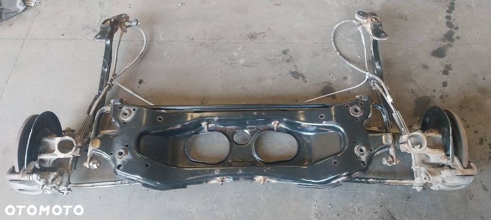 KOMPLETNE ZAWIESZENIE BELKA SANKI TYŁ FORD MONDEO MK3 SEDAN - 2