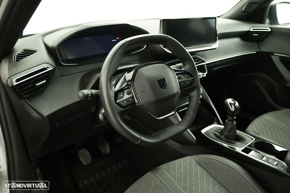 Peugeot 2008 1.2 PureTech Allure - 7