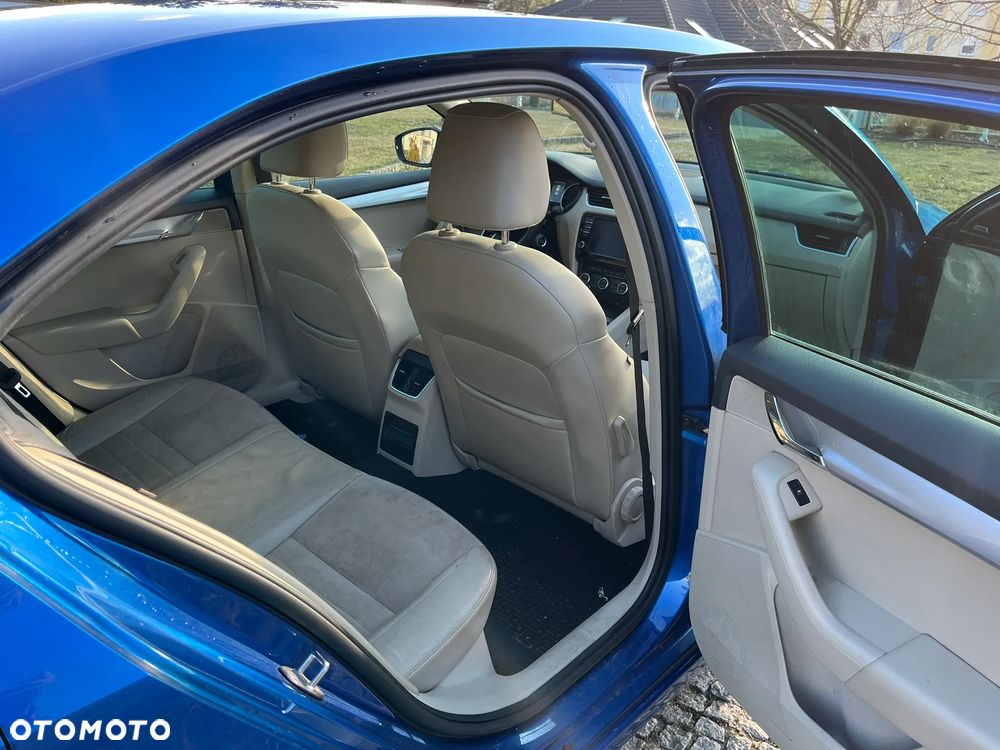 Skoda Octavia 1.8 TSI Elegance DSG - 14