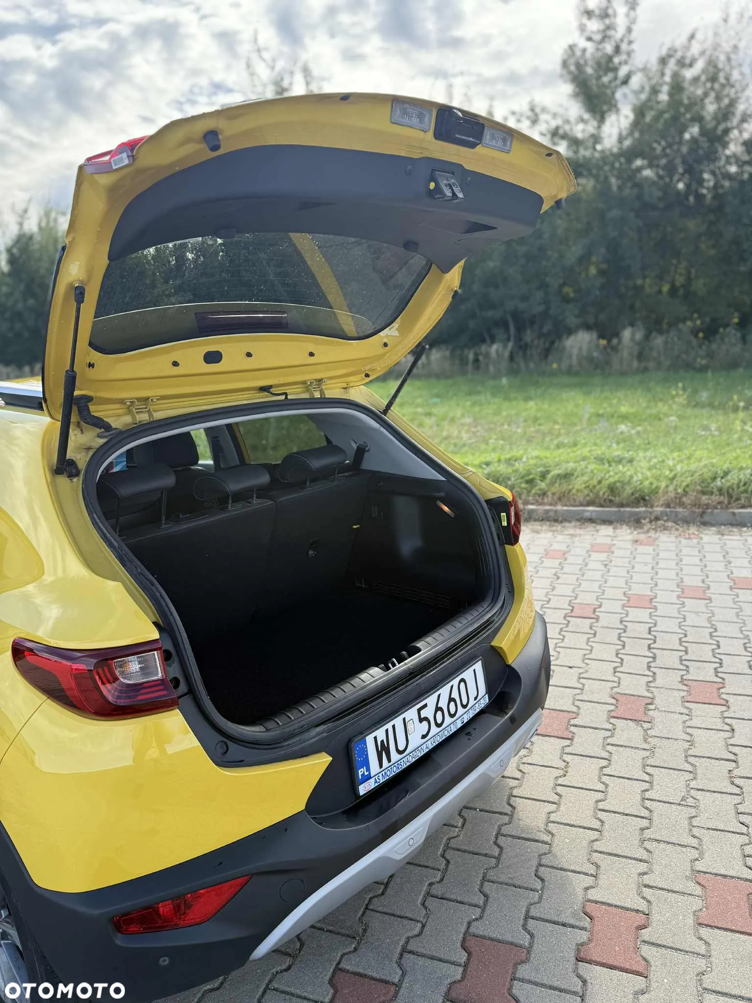 Kia Stonic 1.6 CRDi SCR L - 7