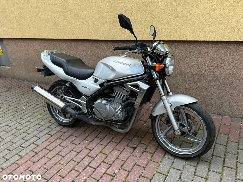 Kawasaki ER - 18