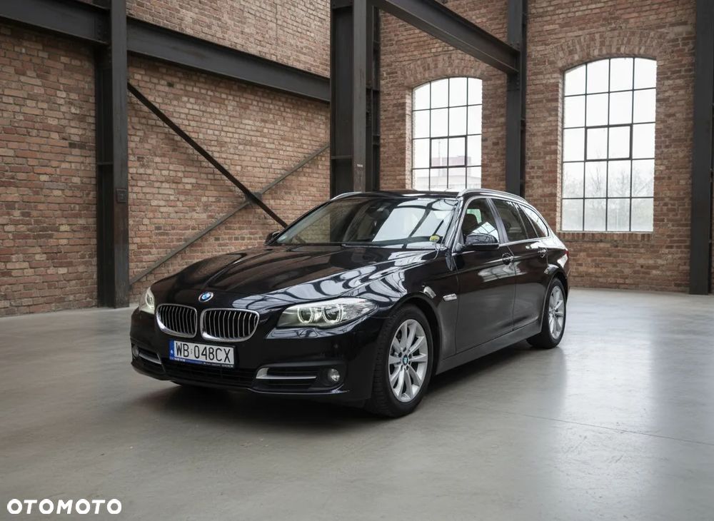 BMW Seria 5 525d - 2