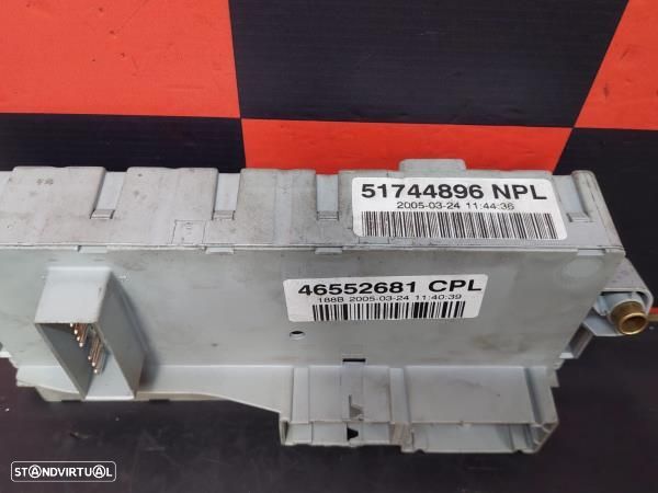 Caixa Dos Fusíveis Fiat Doblo Cargo (223_) - 3