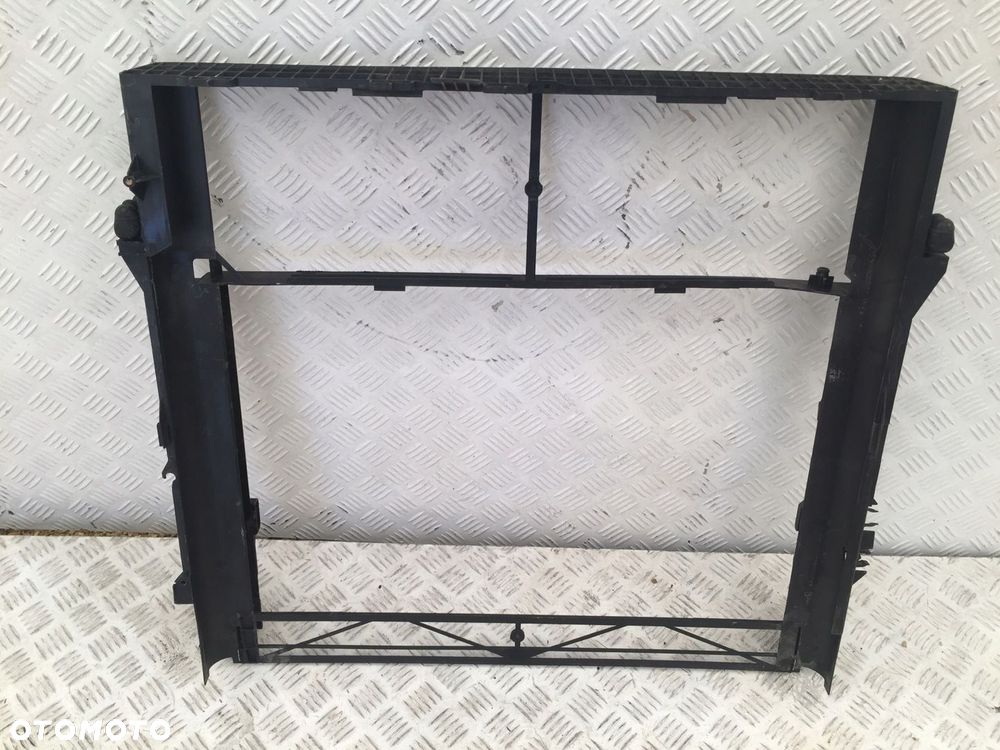 RANGE ROVER VOGUE OBUDOWA OSŁONA CHŁODNICY 4.4 - 4