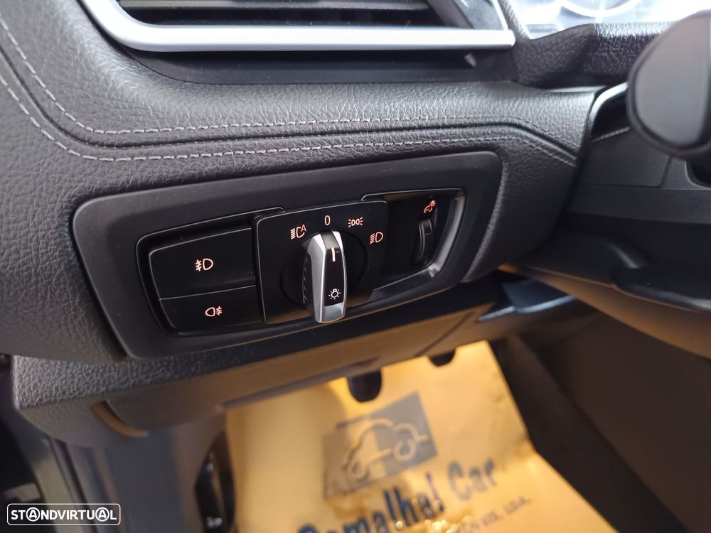 BMW 216 Gran Tourer d 7L Line Sport - 33