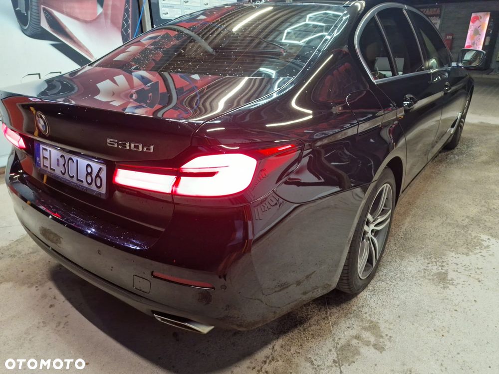 BMW Seria 5 518d mHEV Luxury Line - 12