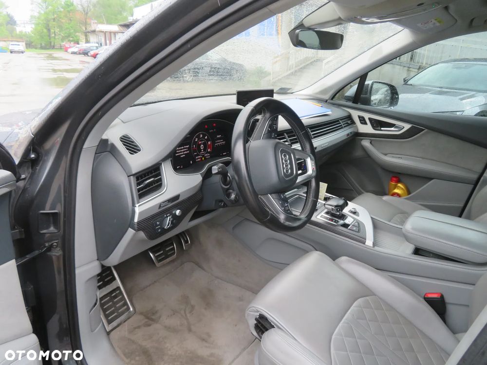 Audi SQ7 - 5