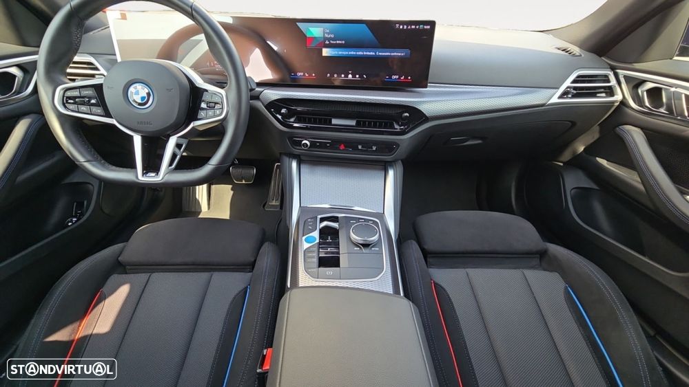 BMW i4 eDrive40 Pack Desportivo M - 11