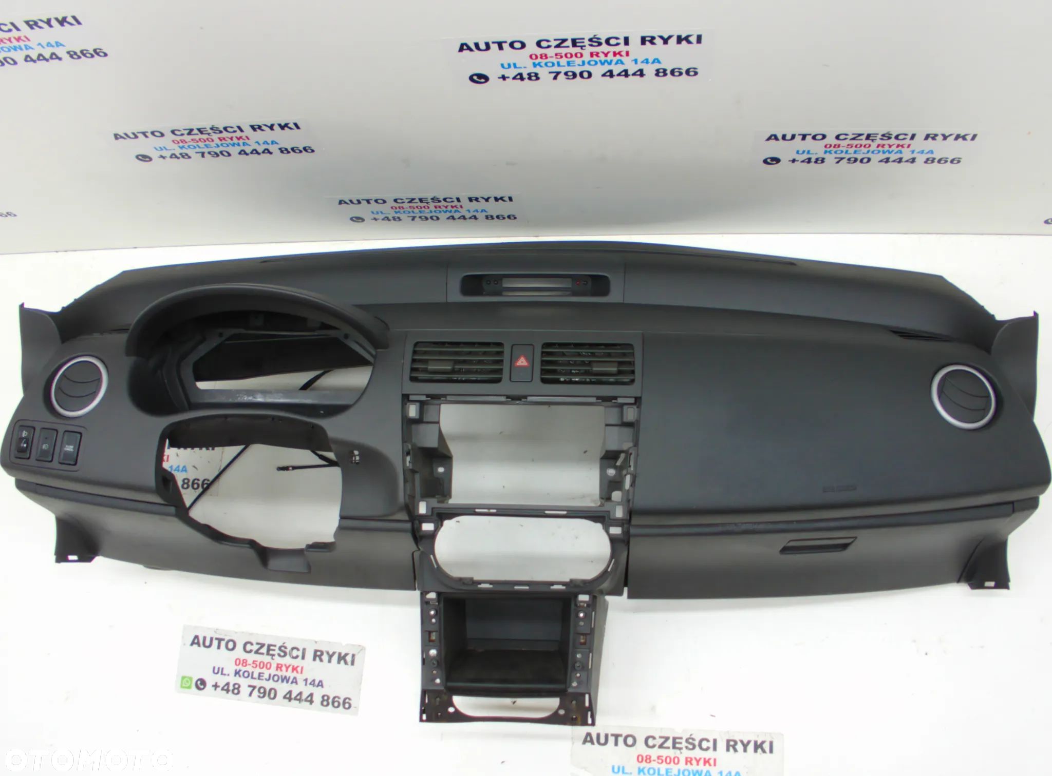 Suzuki Swift MK6 Deska rozdzielcza Konsola  Kokpit - 1