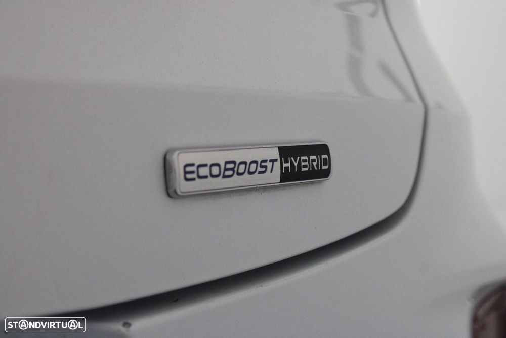 Ford Puma 1.0 EcoBoost MHEV ST-Line X Vivid Ruby Edition — fotografia 35