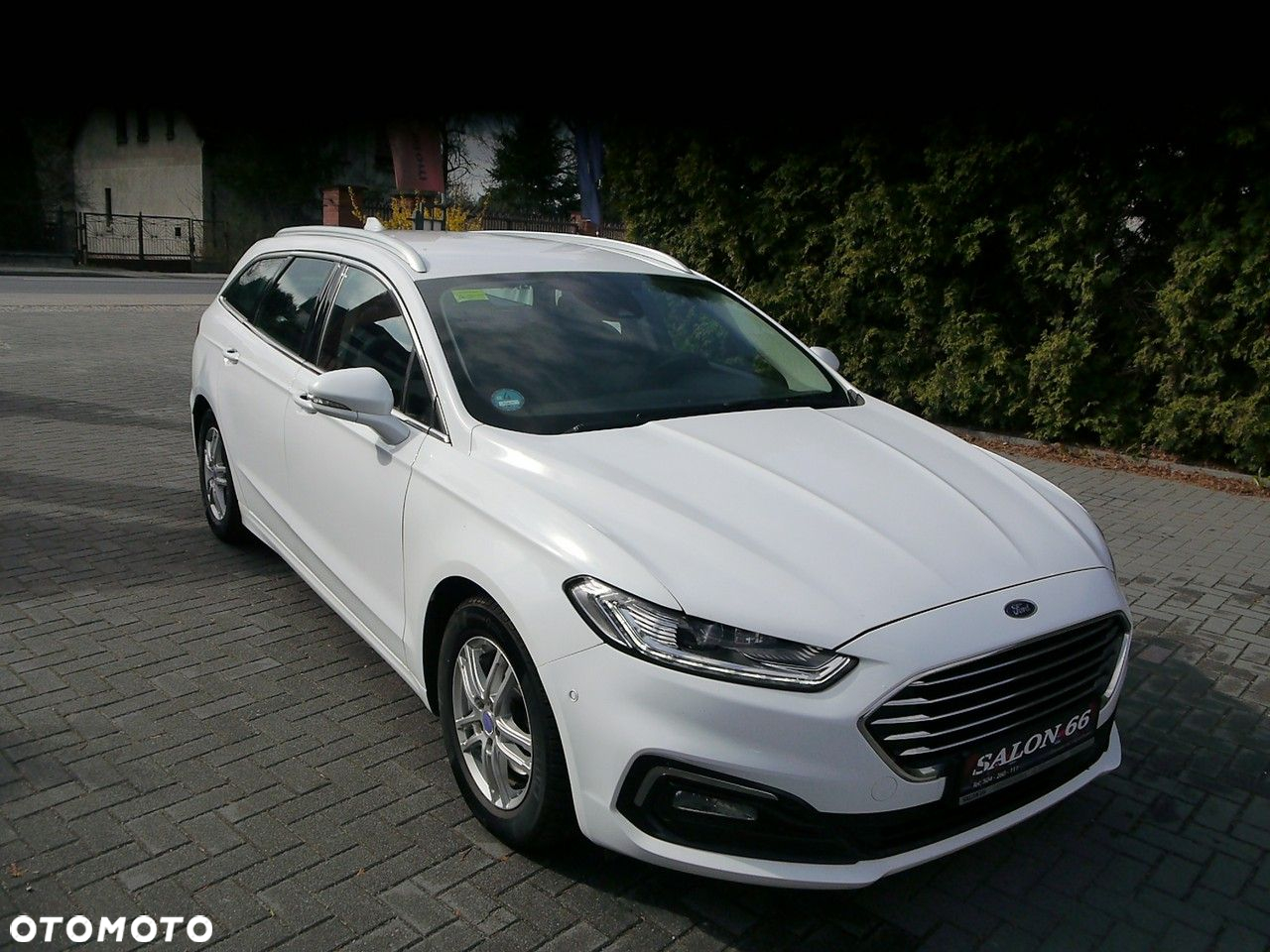 Ford Mondeo - 17