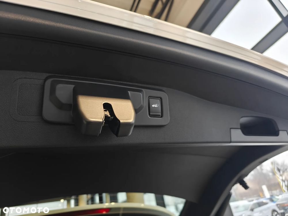 Renault Austral 1.2 E-Tech Full Hybrid 200 Techno MMT - 14