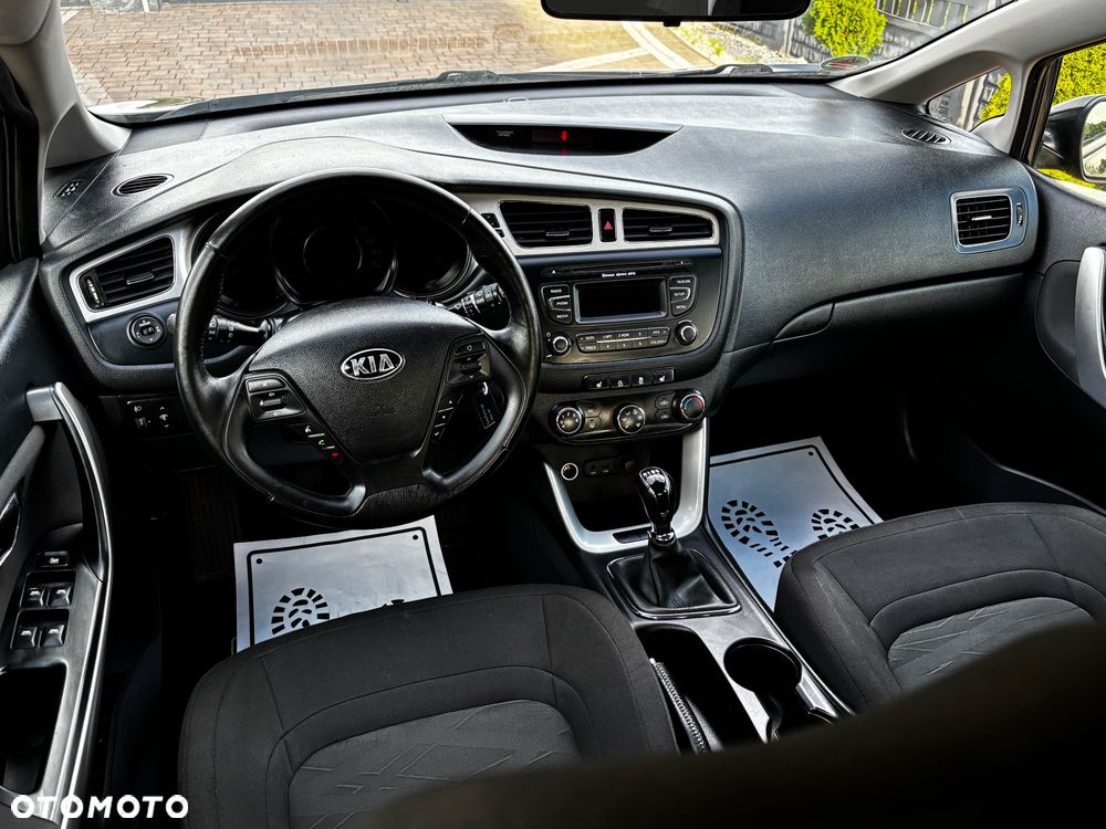Kia Ceed 1.4 CVVT ISG Vision - 22