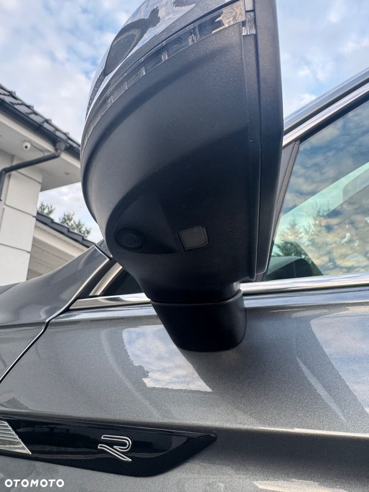 Volkswagen Tiguan 2.0 TDI R-Line DSG - 12