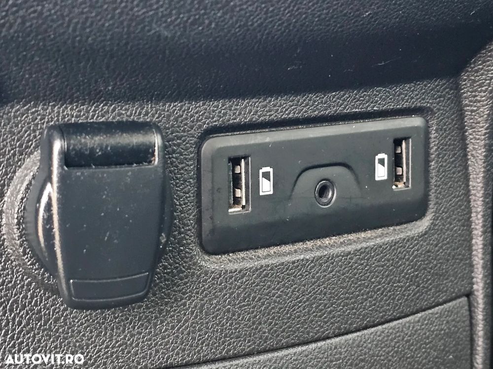 Renault Scenic ENERGY dCi 130 INTENS - 17