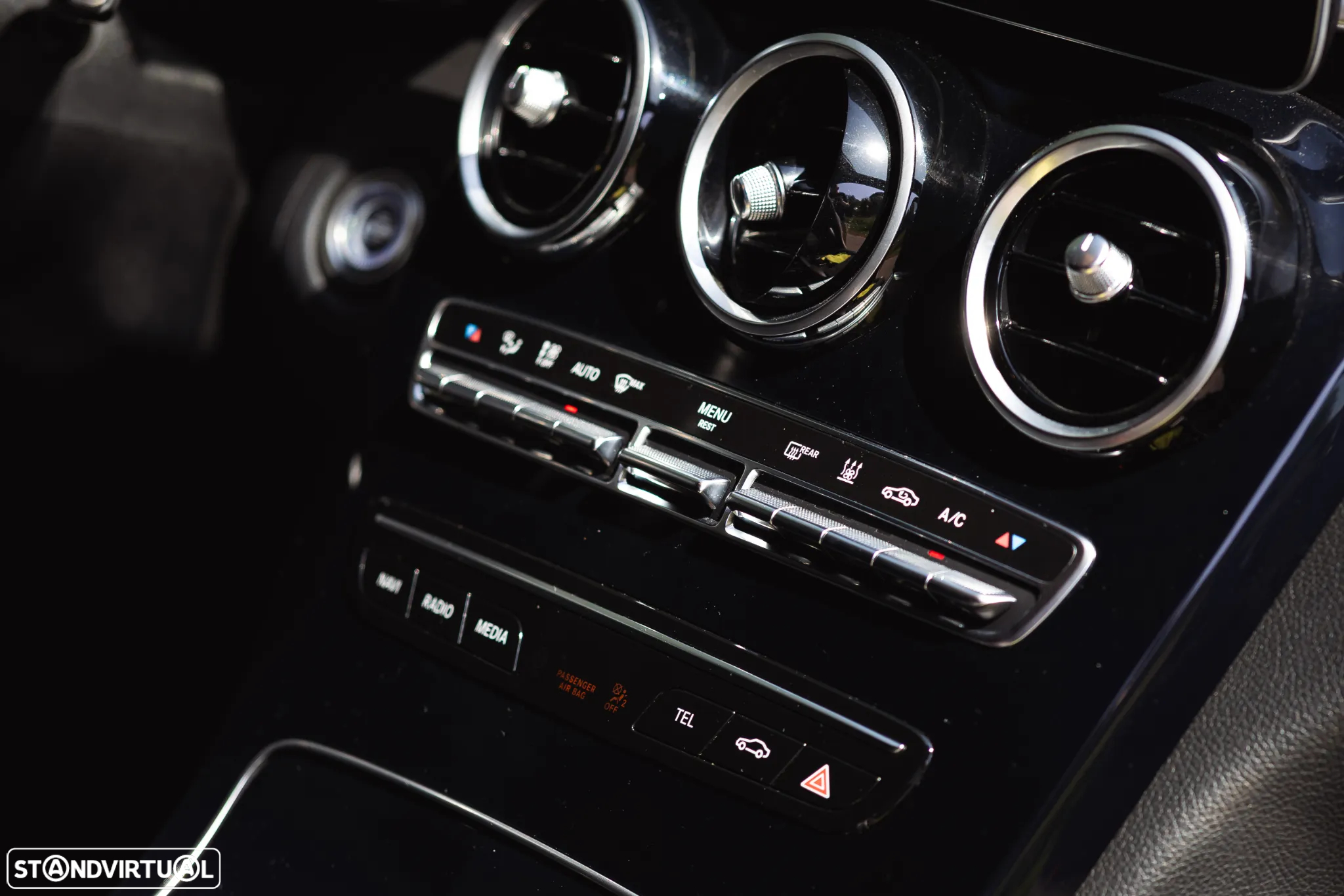 Mercedes-Benz C 300 de AMG Line - 24