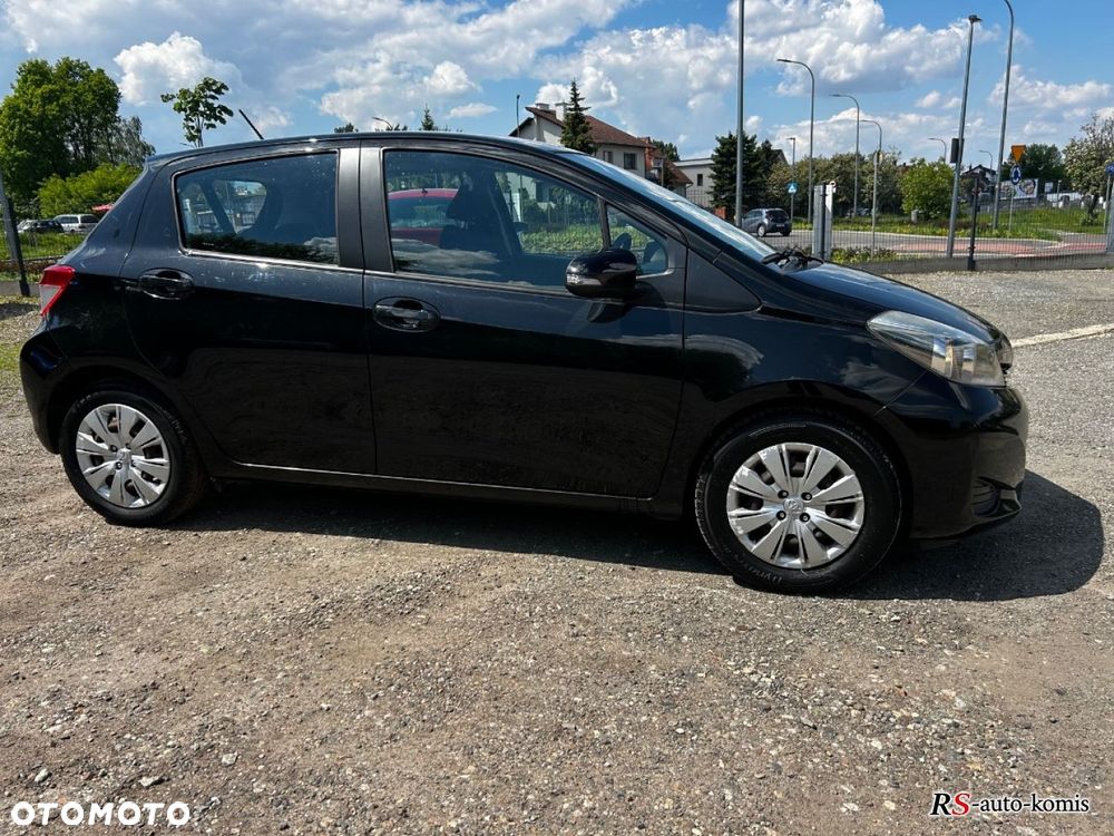 Toyota Yaris - 6
