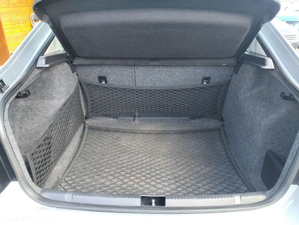 Skoda RAPID - 27