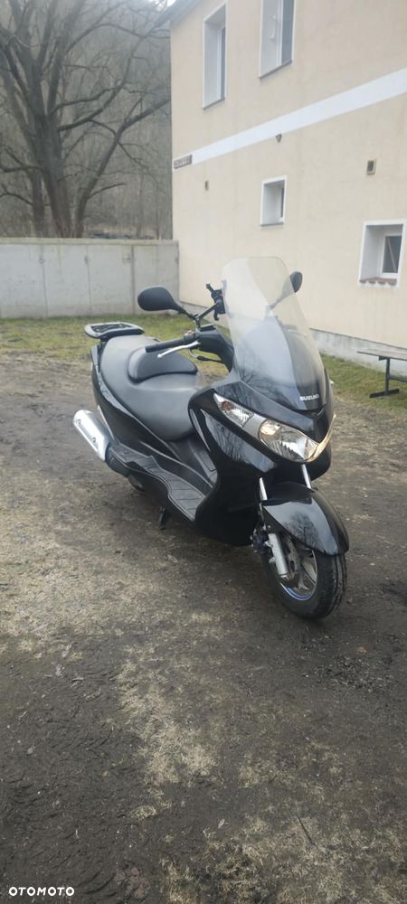 Suzuki Burgman - 1