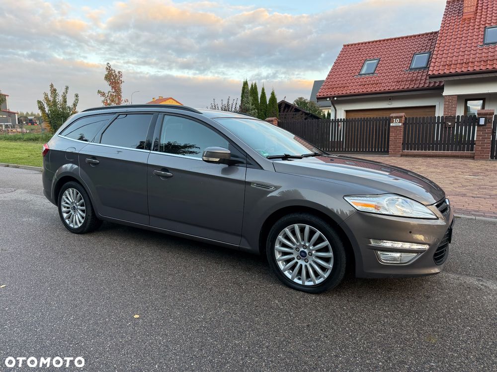 Ford Mondeo - 33