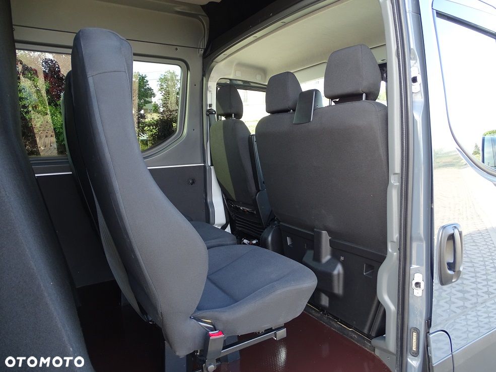 Iveco Daily L4H2 35S18 3.0 180 Hi-MATIC FULL LED Brygadówka DOKA 6 Osób UNIKAT!! JAK NOWY!! Salon PL! 1 WŁ.! - 29