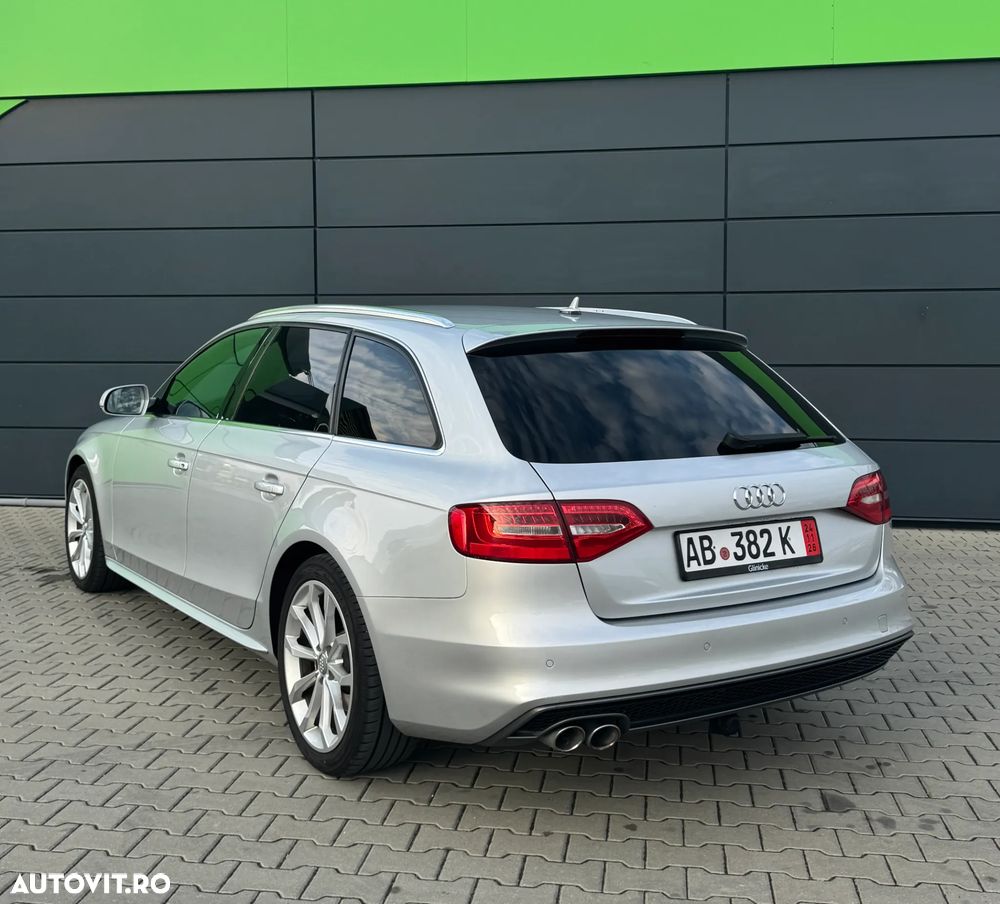 Audi A4 Avant 2.0 TDI DPF multitronic S line Sportpaket - 4