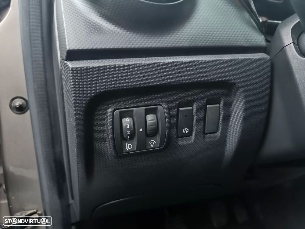 Renault Captur ENERGY dCi 110 S&S Dynamique - 18