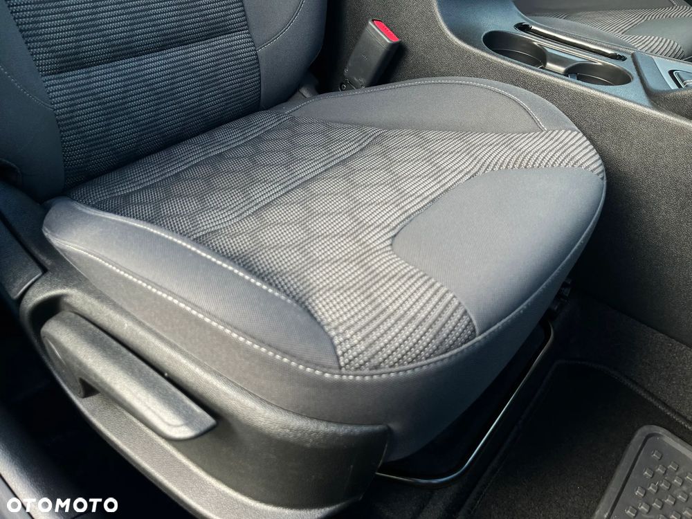 Kia Niro 1.6 GDI Hybrid M - 32