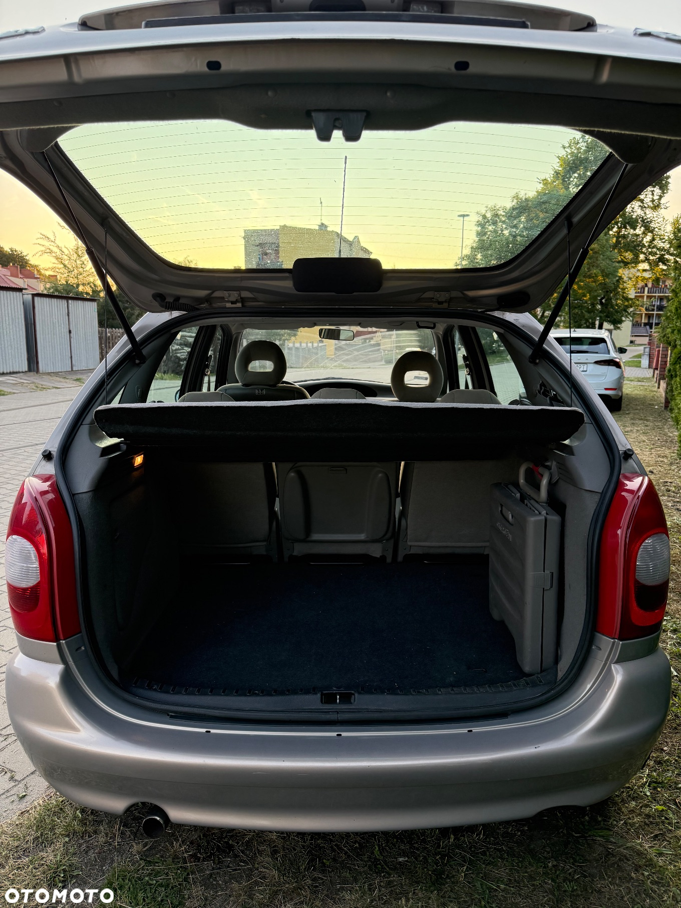 Citroën Xsara Picasso 1.8i SX Plus Top-Edition - 11