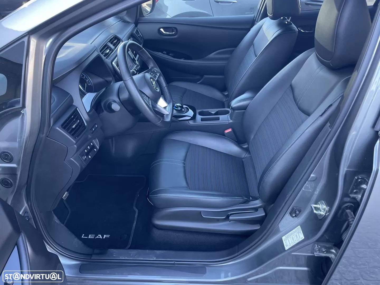 Nissan Leaf - 12