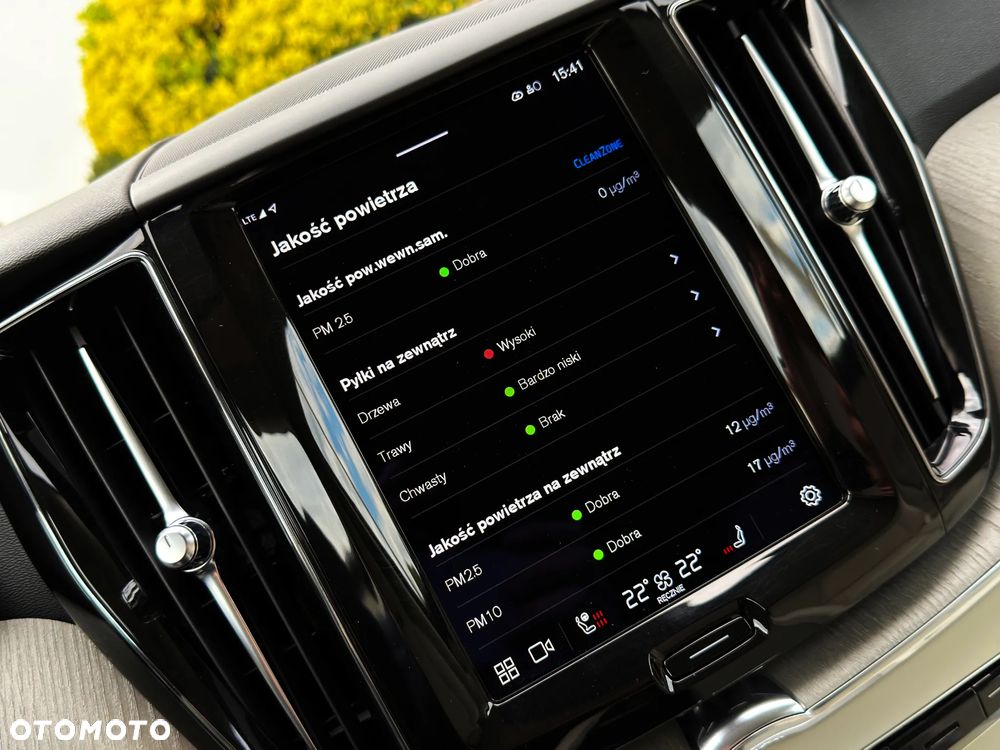 Volvo XC 60 B4 D AWD Inscription - 22