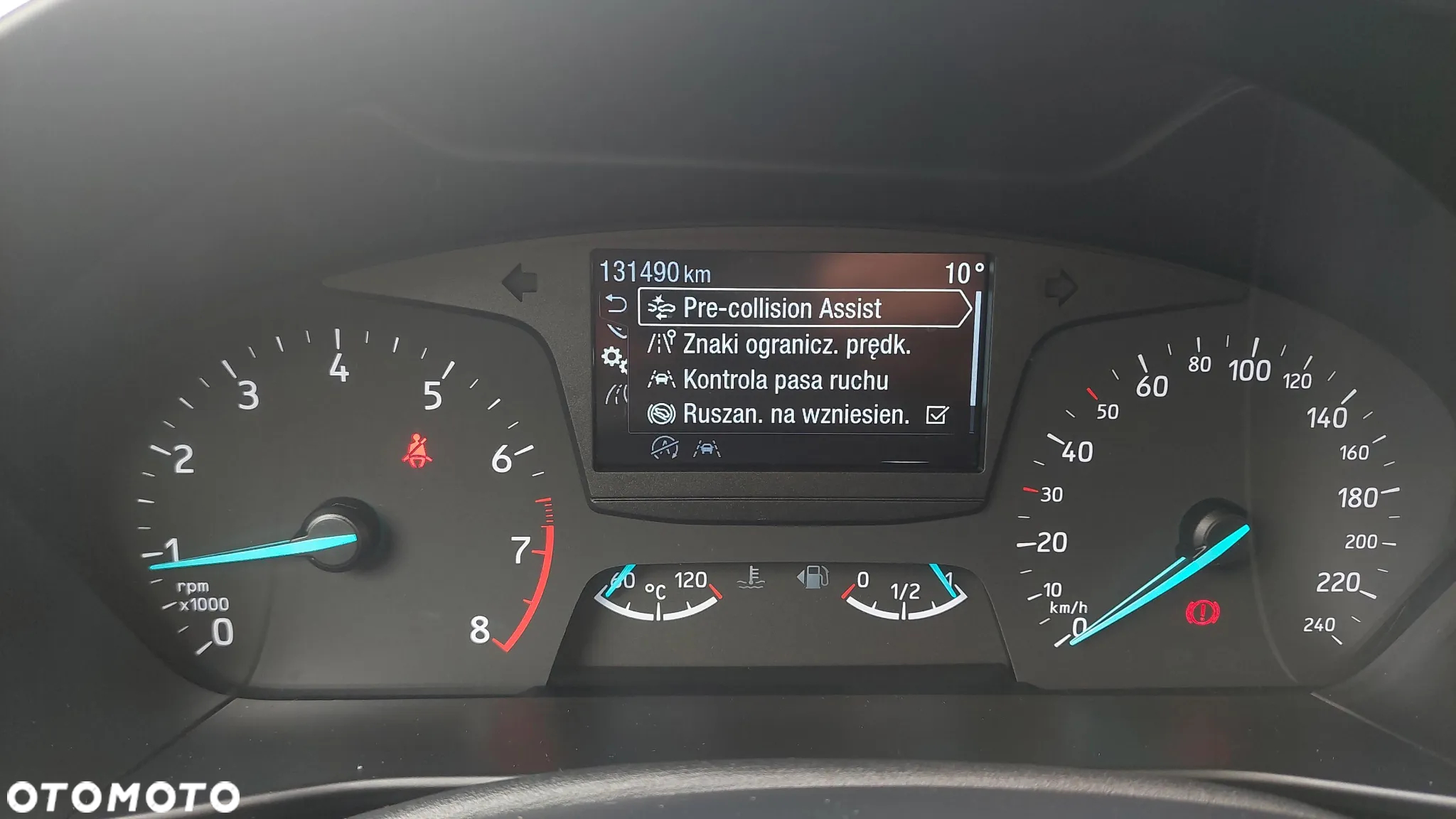 Ford Focus 1.0 EcoBoost Trend Edition - 24