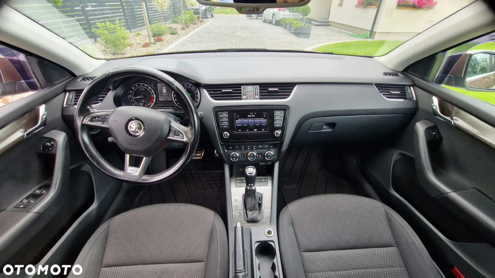 Skoda Octavia Scout 2.0 TDI 4x4 DSG - 16