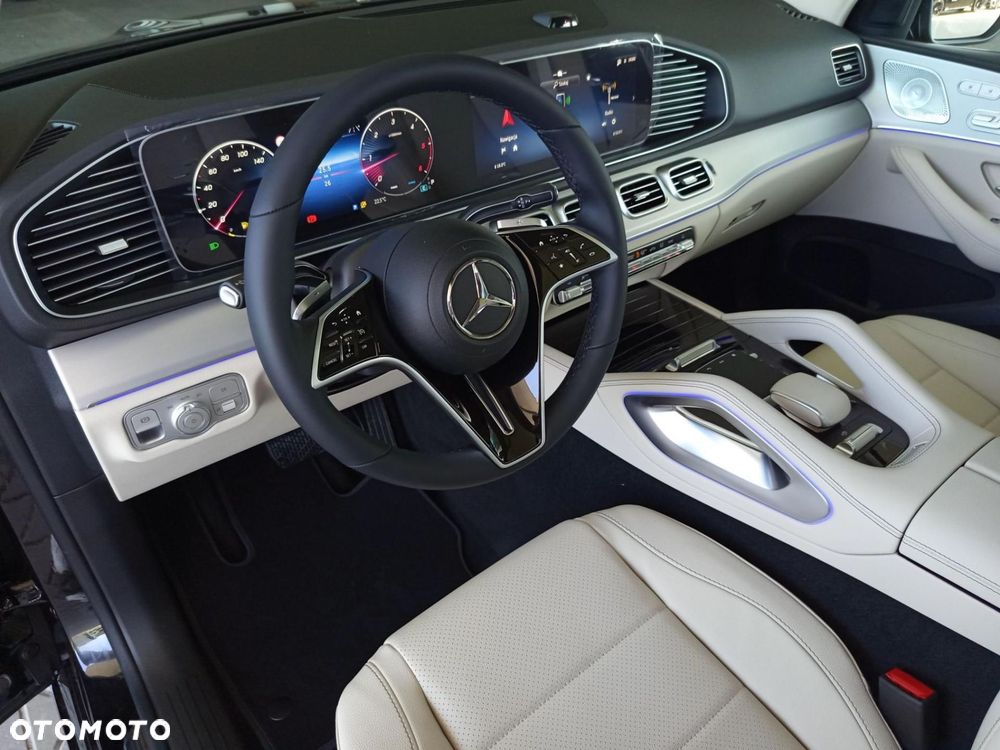Mercedes-Benz GLE - 10