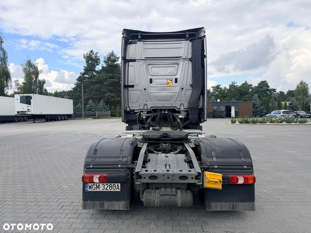 Mercedes-Benz ACTROS 1851 - 4