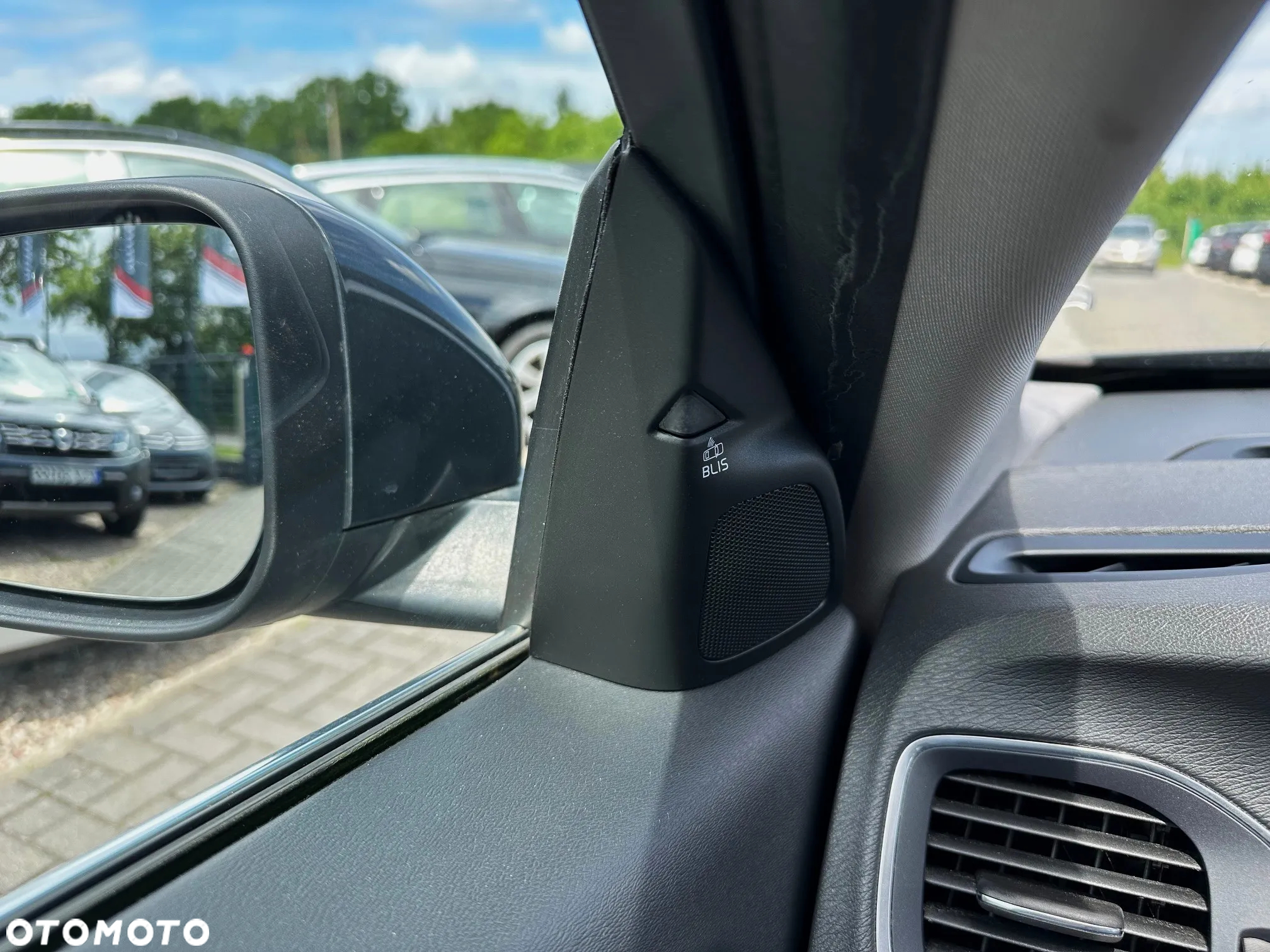 Volvo V60 D4 Geartronic Summum - 20