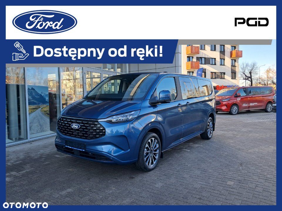 Ford Tourneo Custom - 1