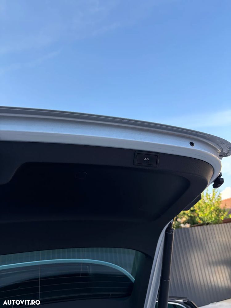 Skoda Octavia 2.0 TDI DSG Style - 28