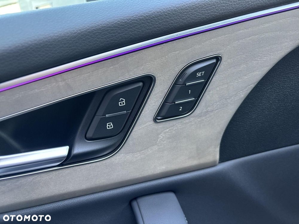 Audi Q8 - 35