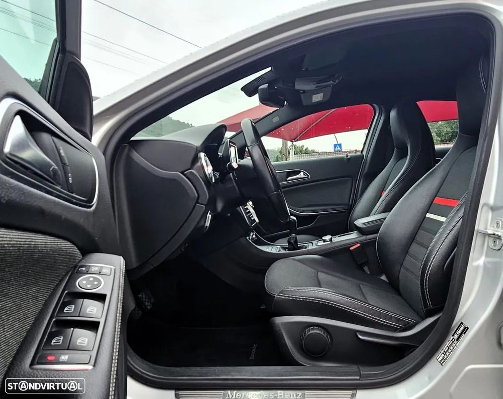 Mercedes-Benz A 180 (BlueEFFICIENCY) - 17