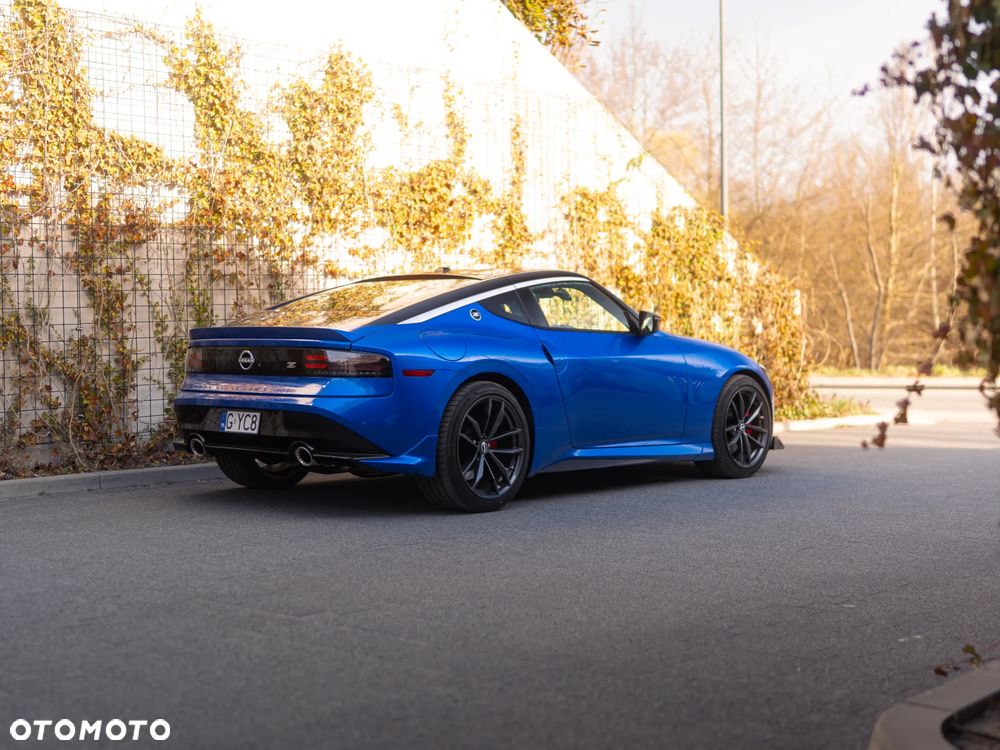 Nissan 400 Z - 22
