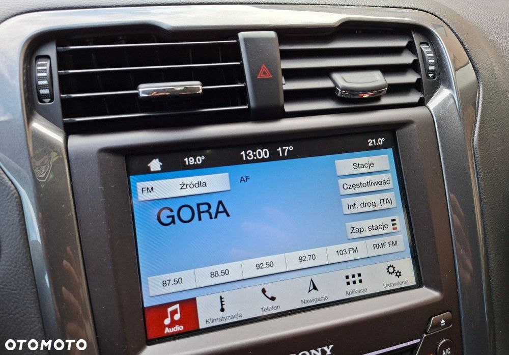 Ford Mondeo - 37