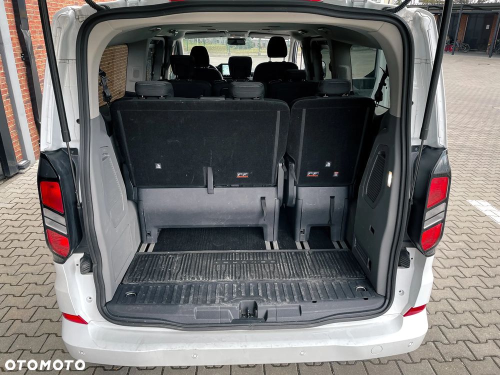 Ford Tourneo Custom 2.0 EcoBlue 320 AWD L2 Titanium - 29