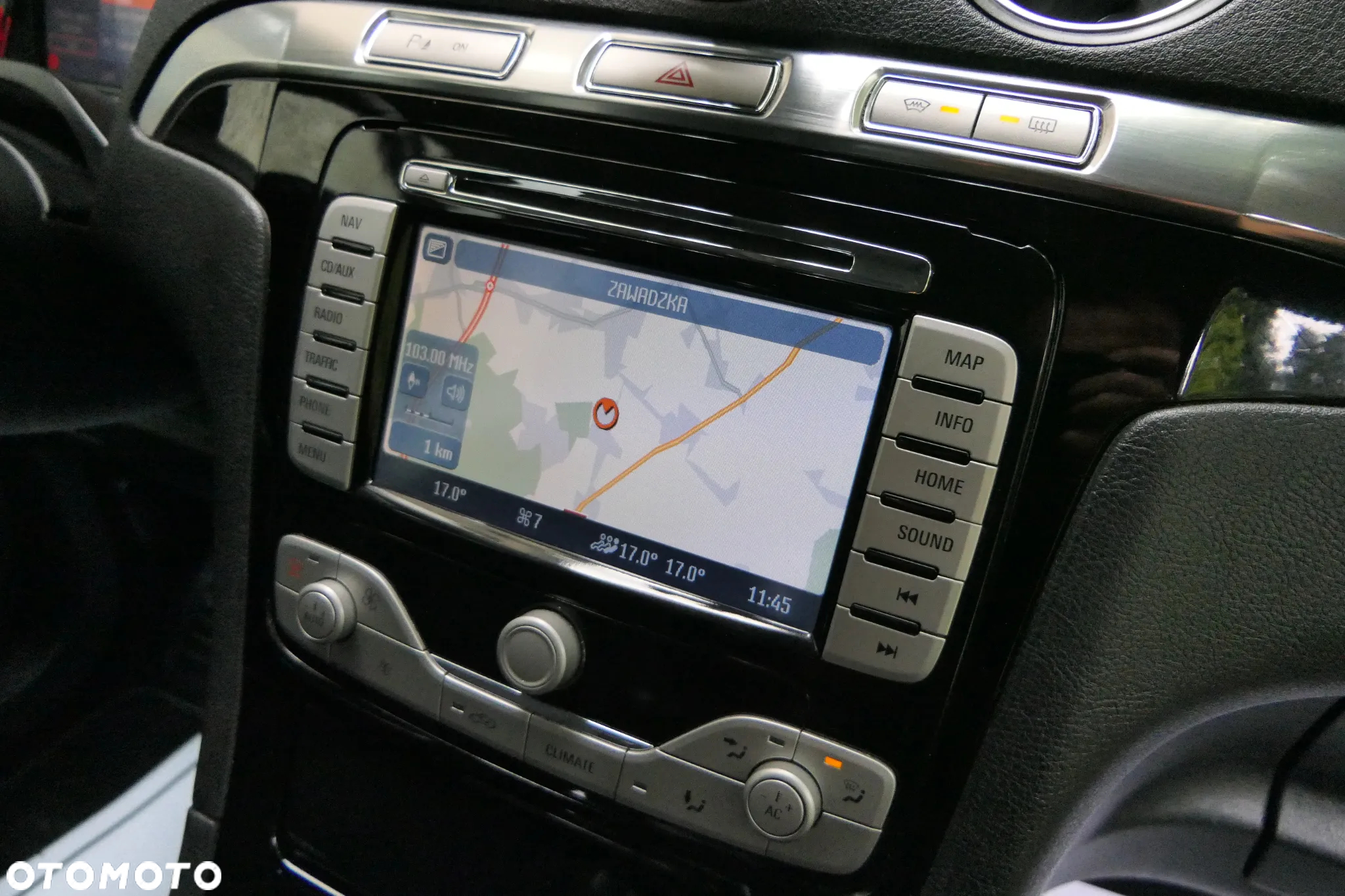 Ford Galaxy 2.0 FF Titanium - 21