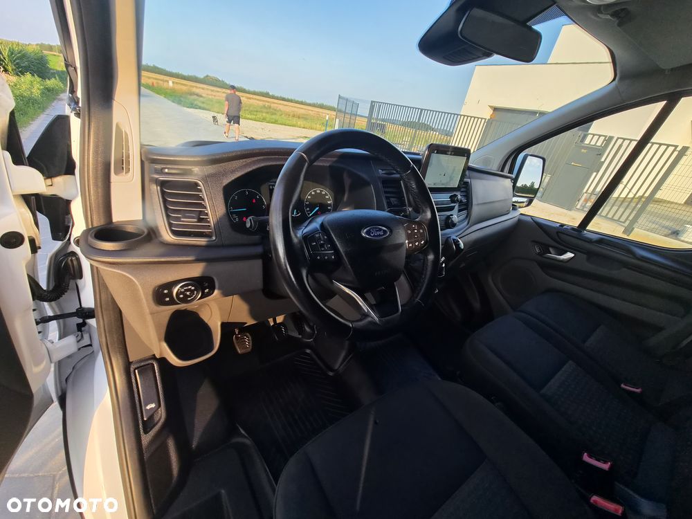 Ford Transit Custom 310 L1H1 Limited - 14