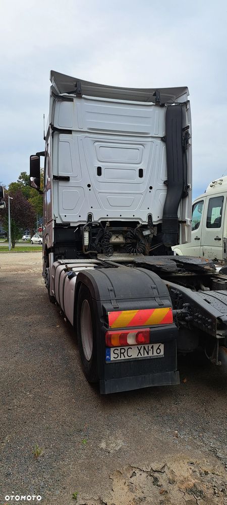 Mercedes-Benz Actros MP4 - 4